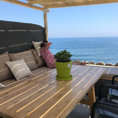 Abelomilos Exclusive Apartment