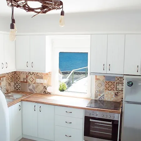 Apartment Abelomilos Exclusive Imerovigli (Santorini)