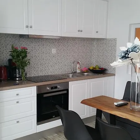 Abelomilos Exclusive Apartment Imerovigli (Santorini)