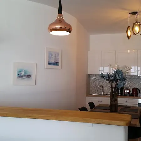 Abelomilos Exclusive Apartment Imerovigli (Santorini)